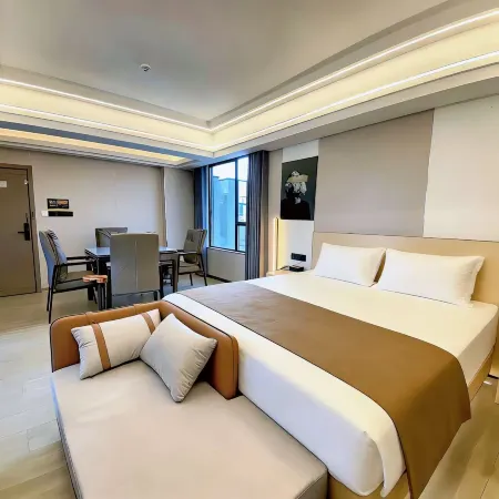 Fanxi Audio-Visual Boutique Stay (Wuyue Plaza)