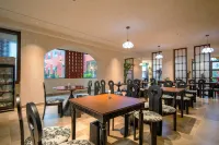 Jinhai Bay | Lavish · City Garden Hotel (Dali Xiangyun High-Speed Rail Station Branch)