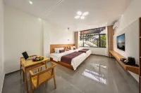 Jingmai to the Cloud · Man | Yunmu · Bulang Cultural Homestay (Mangjing King Bee Tree)