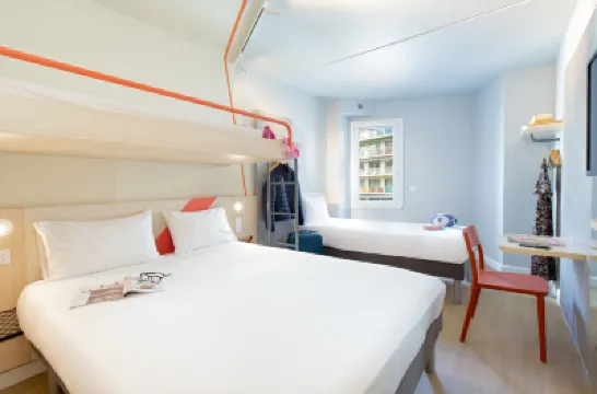 Ibis Budget Toulon Centre Hotels near Toulon Ferry