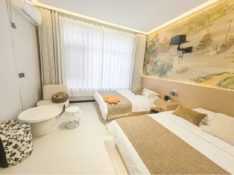 Kaifeng Moran Homestay (Wansui Mountain Da Song Wuxia City) فنادق في 