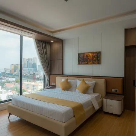 Champs Elysees Hotel & Suites