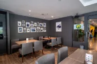 Le Cassia Hotel - breakfast