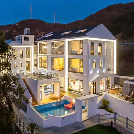 Wujian You'er · Hidden Hill Lawn Manor Villa Between Mountains and Sea