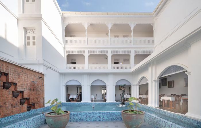 Lanna Inthan Hotel & Resort