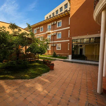 Boston Hotel Tashkent