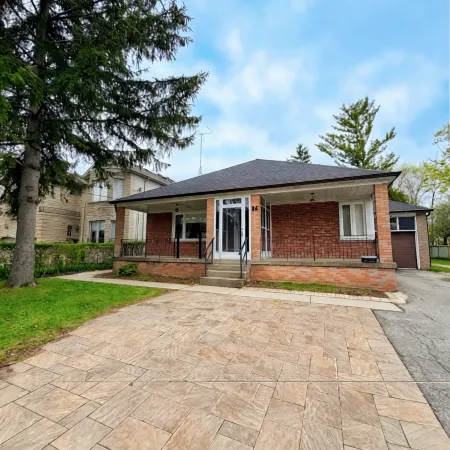 Upgraded Ensuite Rooms 7-min to Subway Near Downsview Rogers Stadium