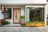 Floral Hotel · Pure and Hidden Hotel Hotels near Licheng District