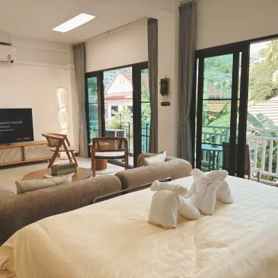 Mr.Oh in Phuket Karon Hotels near Patak Road - Karon Beach