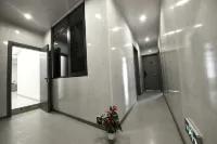 Lichuan Huashijian Homestay (Baicheng Railway Station)