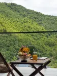 Jingchen Homestay (OMG Heartbeat Paradise Branch), Tonglu - خدمة نقل من وإلى المطار