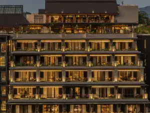 20 Hotel Premium Terbaik di Jawa Barat