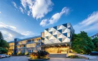 Manfei Boyue Garden Hotel (Five Star Street Poly Plaza) - Pet friendly
