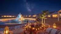 Sand Star Tengger Desert Stargazing Hotel - parking