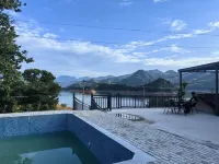 Chengdong Farm Homestay (Quzhou Xianxia Lake) - สระว่ายน้ำแบบอินฟินิตี้