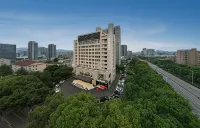 粵塔H電競飯店（萬地廣場體育中心店）