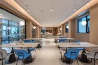 如家·neo（潮州古城西湖公園店） - 停車場