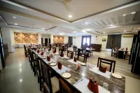 The Elegance Resort - parking