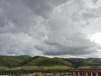 Vienna Hotel (Aba County) - Mountain view