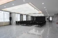 Grand Hyatt Aral Man Hotel - 4-Star