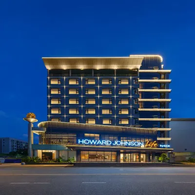 Howard Johnson Life KUNMING 릭신 로드 지하철역 주변 호텔