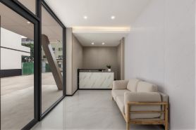 Shenzhen Weihua Homestay (Dayun Center Subway Station)