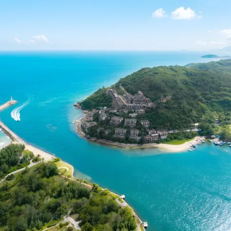 Floral Hotel · Mountain and Sea Sky Resort Villa (Wanning Shimei Bay Shenzhou Peninsula)