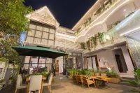 May's House Hotel di Qingzhen