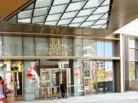 Xinghai Square ins semi-sugar Xizhang Loft B&B