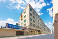 Liluwan Apartment