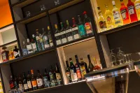 IntercityHotel Berlin Airport BER Terminal 1+2 - bar