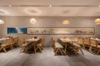 Xiao Zhang's Cultural and Artistic Homestay