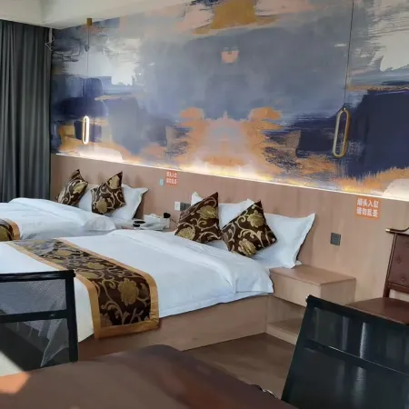 Jingya Business Hotel