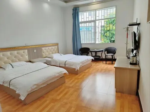 Qunxin Hotel