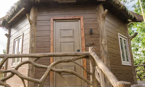 Huanglongxi Happy Pastoral Wild Fun Hotel