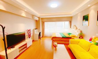 Green Apple Apartment (Dalian Ruibai Central Shop)