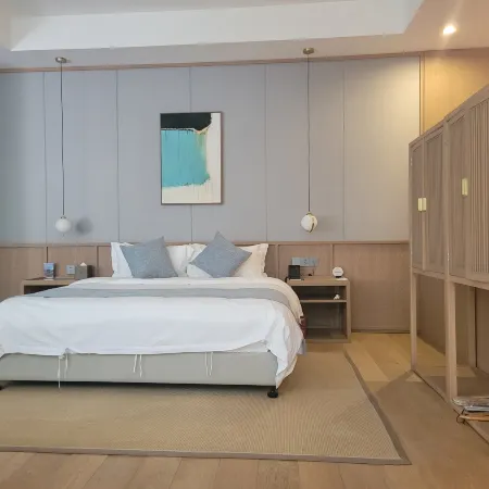 ANYUE LAKESIADE HOTEL