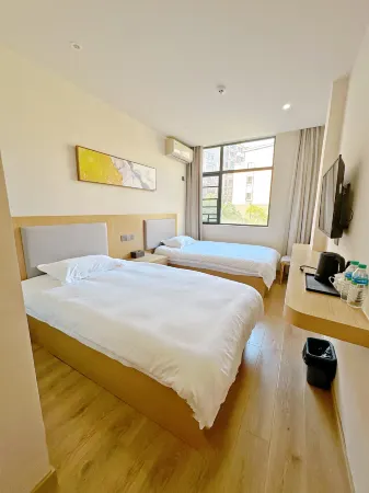 Yunshe Homestay Отели рядом с достопримечательностью «Suichuanxian Yuantouhu Park»