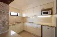 3HB 黃金海灘飯店