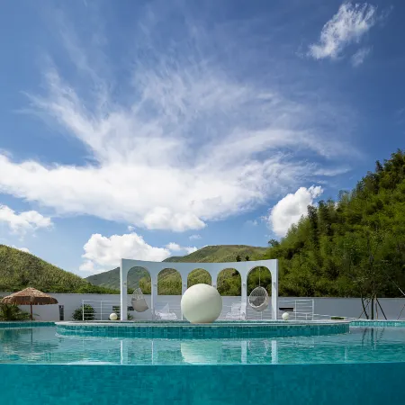 Moganshan Grassland Homestay · Suxi Private Soup Hot Spring Garden Villa