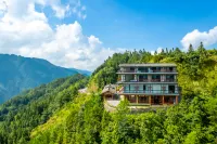 龍脊梯田雲瑤閣民宿 龍脊梯田風景名勝區-金坑梯田附近的飯店