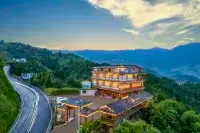 龍脊梯田雲瑤閣民宿 龍脊梯田風景名勝區-金坑梯田附近的飯店