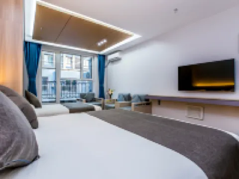 Shengyi Light Luxury Hotel (Chengde South Station Store) Hoteles en Chengde