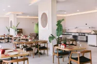Ramada by Wyndham Cesme - Gym