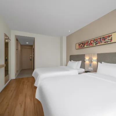 Hanting Express (Nantong Haimen Middle Jiefang Road) Hotels near Haimen Railway Station