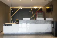IU Hotel (Lvliang Dawu Airport Lvliang Normal University) - Wi-Fi