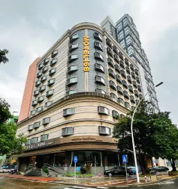 Motel 168 (Xingzhong Road, Lihe Plaza, Zhongshan)