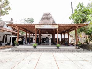 Griya Erlangga Homestay