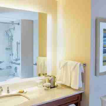 DoubleTree by Hilton Las Vegas Airport Rooms
