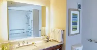 DoubleTree by Hilton Las Vegas Airport Hotels in Paradise